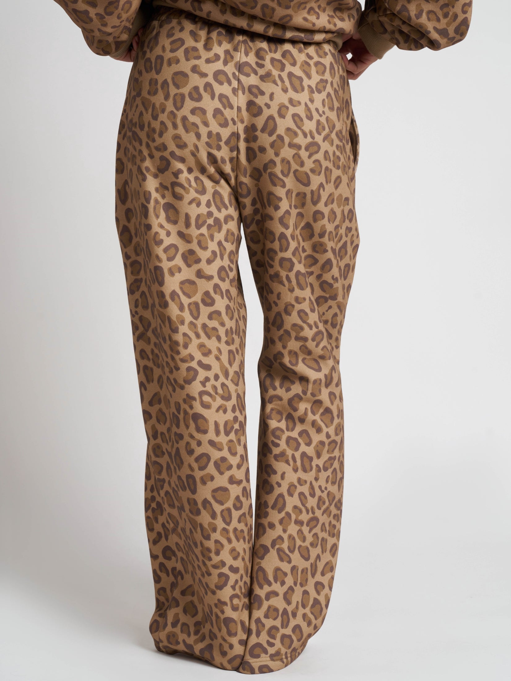 Minimalist Straight Leg Sweatpants - Pre-Order