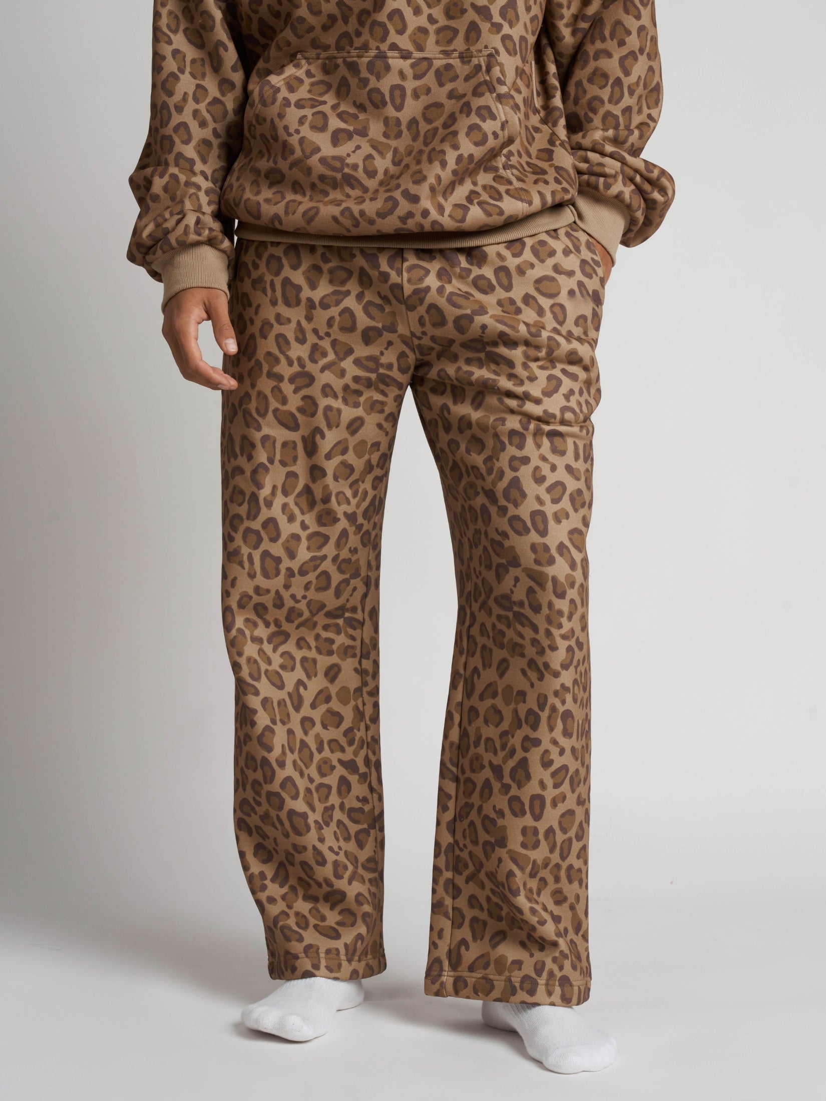 Minimalist Straight Leg Sweatpants - Pre-Order